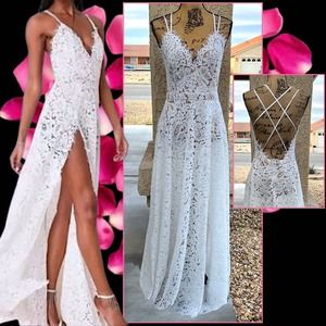 Lulus White Lace Backless Built In Bodysuit Maxi Dress Size L